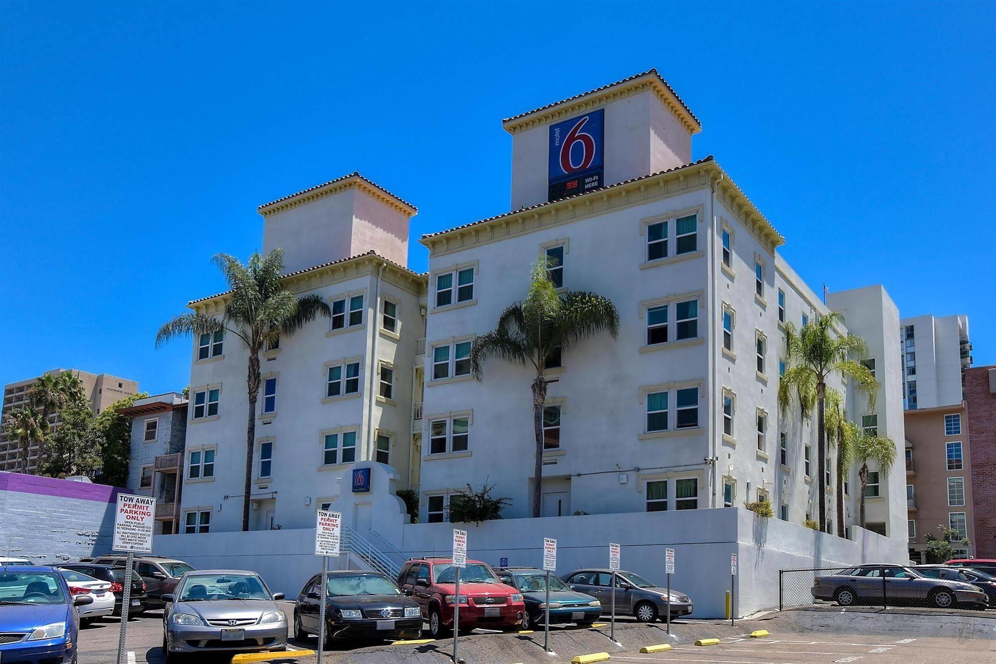 Motel 6-San Diego, Ca - Downtown Экстерьер фото